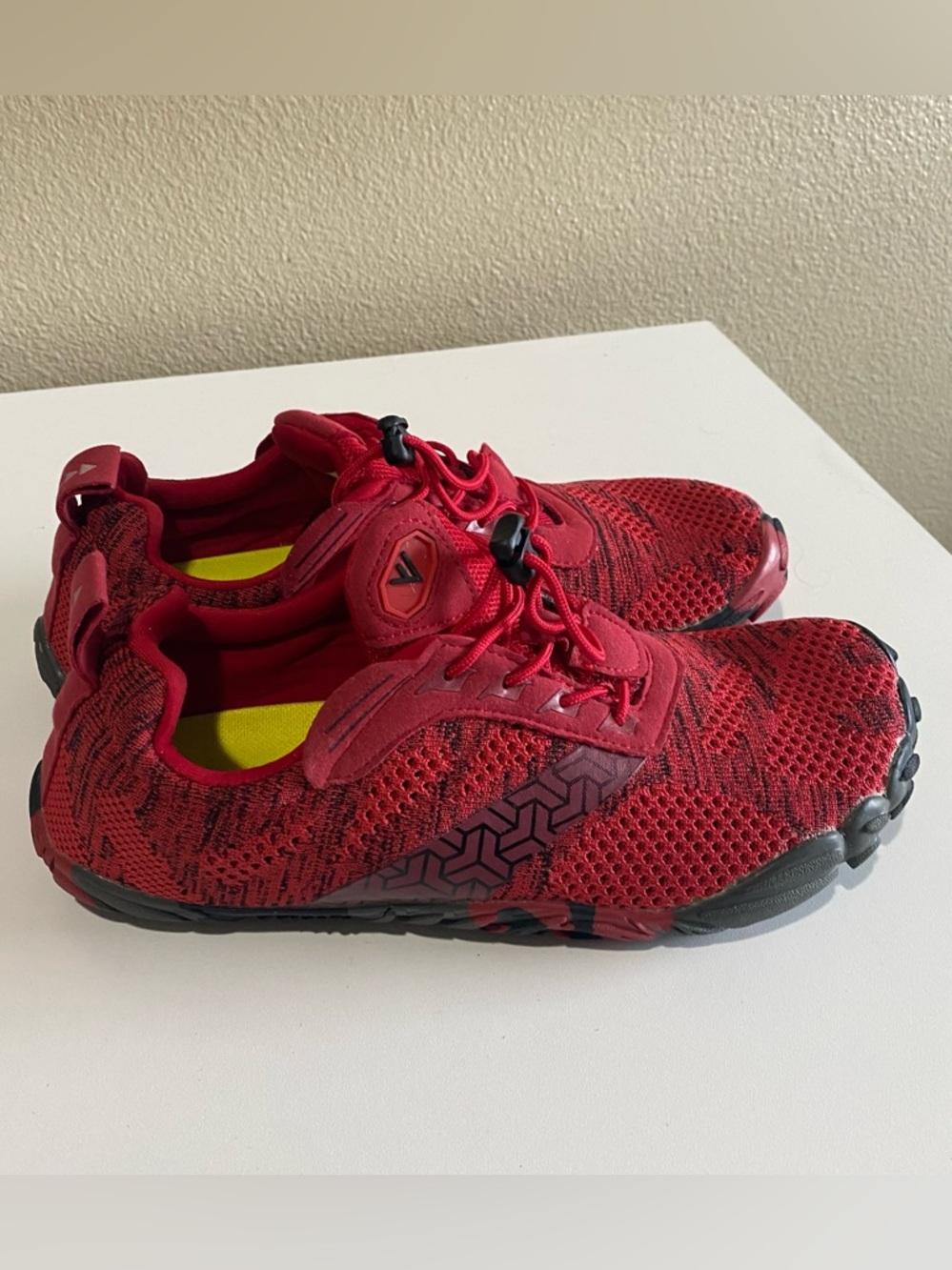 Vibram‎ Women's Red Black Trail Running Minimal Shoes Size US 40 / 7-7.5 outdoor